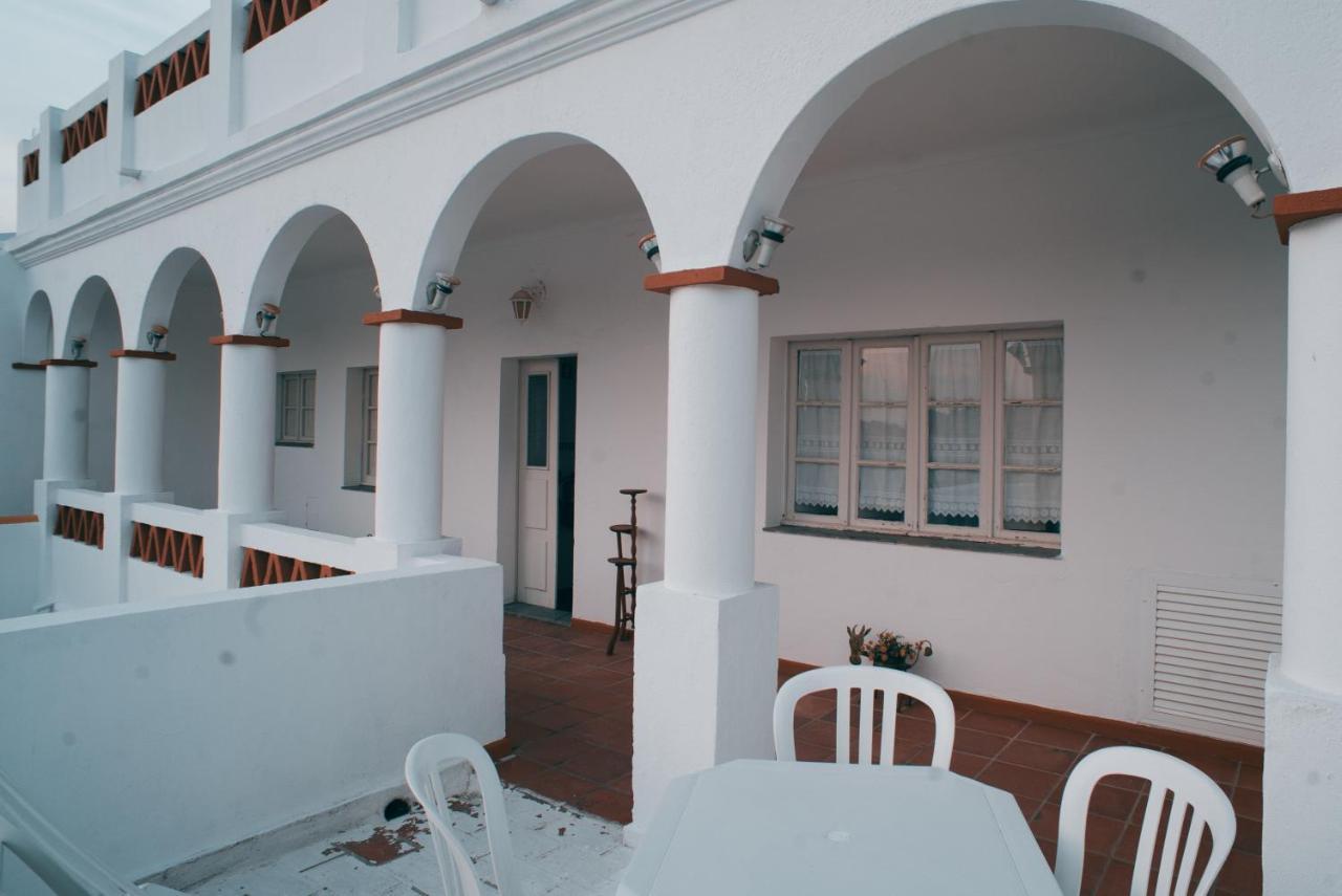 Guesthouse Da Vila Mourão エクステリア 写真