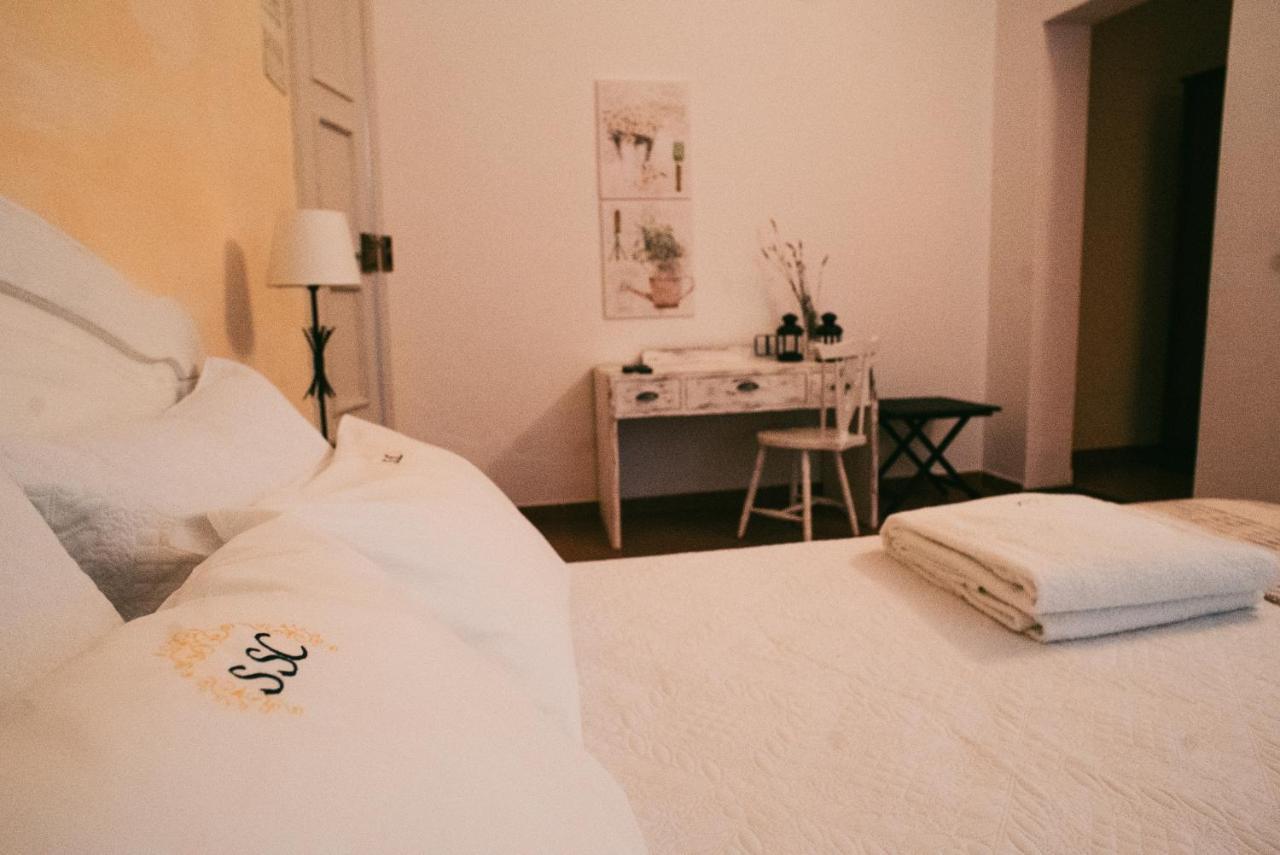 Guesthouse Da Vila Mourão エクステリア 写真